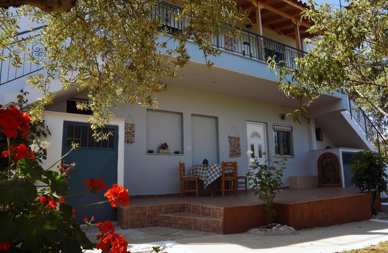 Mina Apartments Zacharo Exterior foto